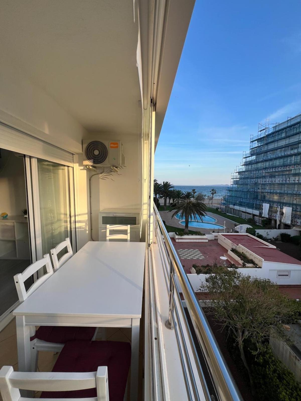 Apartamiento Vista Al Mar - Holiday Center En Roses Exterior foto
